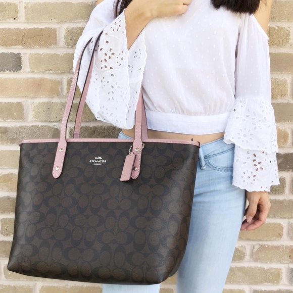 Gaby’sBags👜💕- NWT Coach Purse - Picture 3 of 7